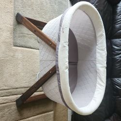 Ingenuity foldable rocking bassinet