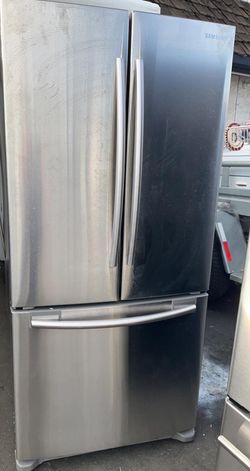 Samsung 3 Door 33" Wide Stainless Steel Fridge
