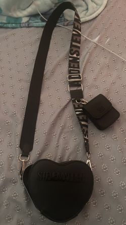Black Heart Steve Madden Purse 