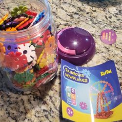 Rainbow Snowflakes – 300 pcs