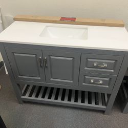 42 Inch Vanity With Quartz Top