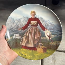 Collectible plate