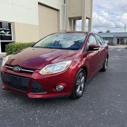 2014 Ford Focus Se for sale!