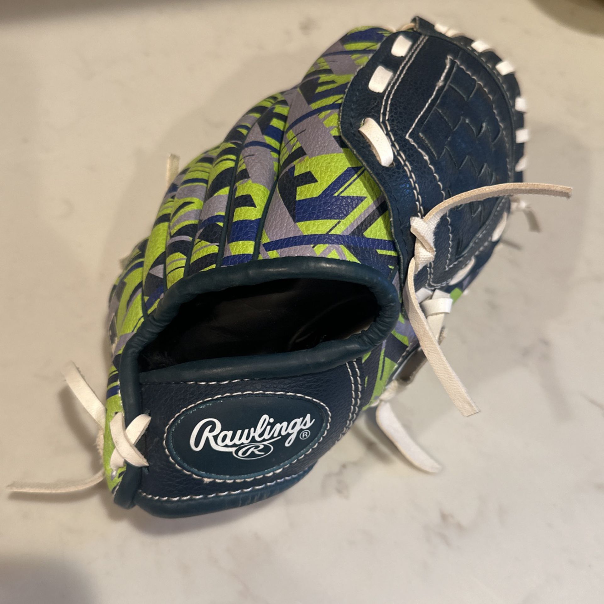 Rawlings Baseball glove 