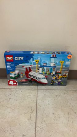 LEGO CITY 60261 CENTRAL AIRPORT.