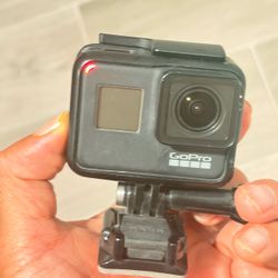 Go Pro Hero Black 7 camera