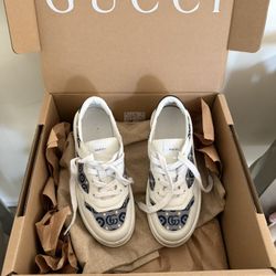 Kids GUCCI Sneakers Size 33