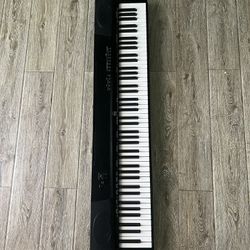 piano keyboard