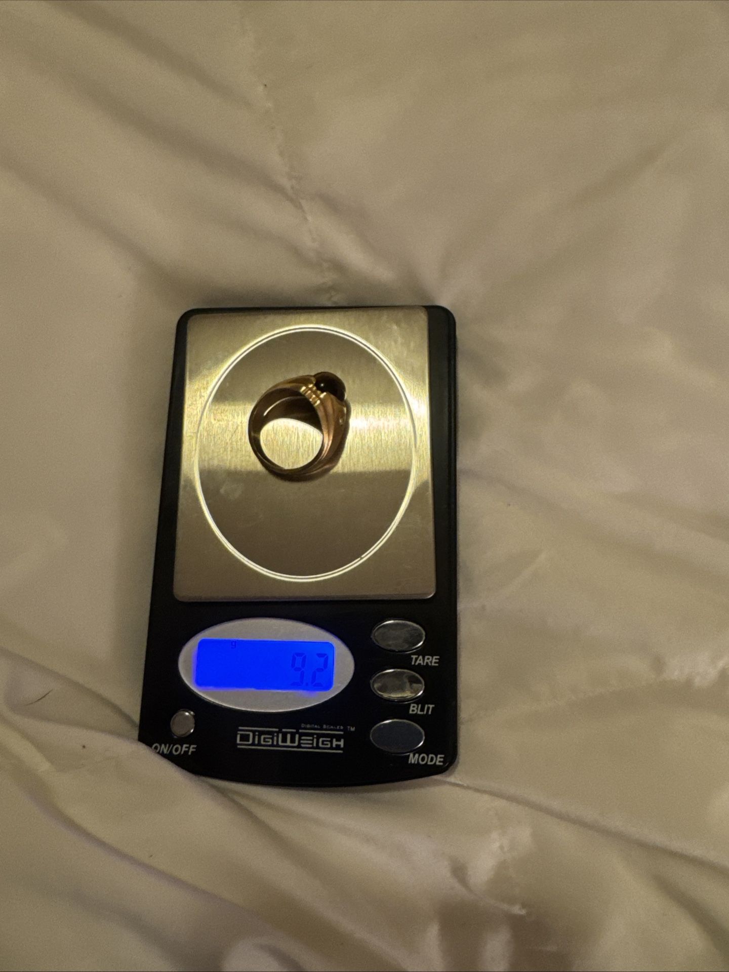 18k yellow gold ring HGL 9.2 Grams With Tiger’s Eye Stone