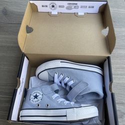 Converse CTAS Malden Street 1V Mid Top Sneaker Youth SZ 11 Rainy Daze/Navy/White