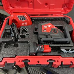 Milwaukee 3 Plane Laser Level