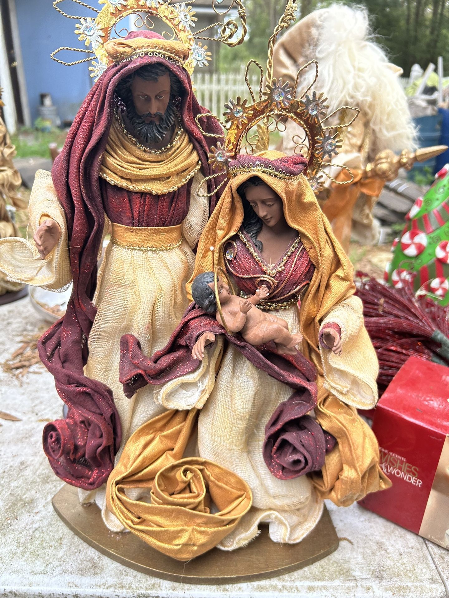 Marc Roberts Nativity