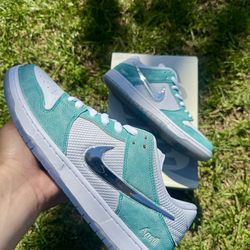 Nike SB Dunk Low April Skateboards