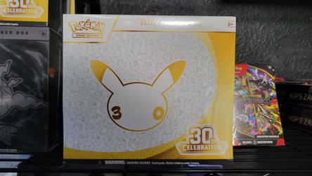 Pokémon 30th Celebration Elite Trainer Box