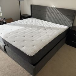 King Hydraulic Lift Up Storage Upholstered Platform Bed