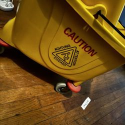 Mop Bucket 