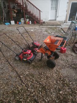 Wood Chipper DK2 Power OPC533 and 2 Lawn mowers