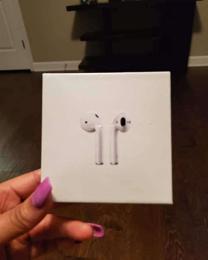 AirPods 2nd Gen (CashApp & Google Pay ONLY)