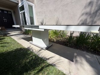 Extendable table