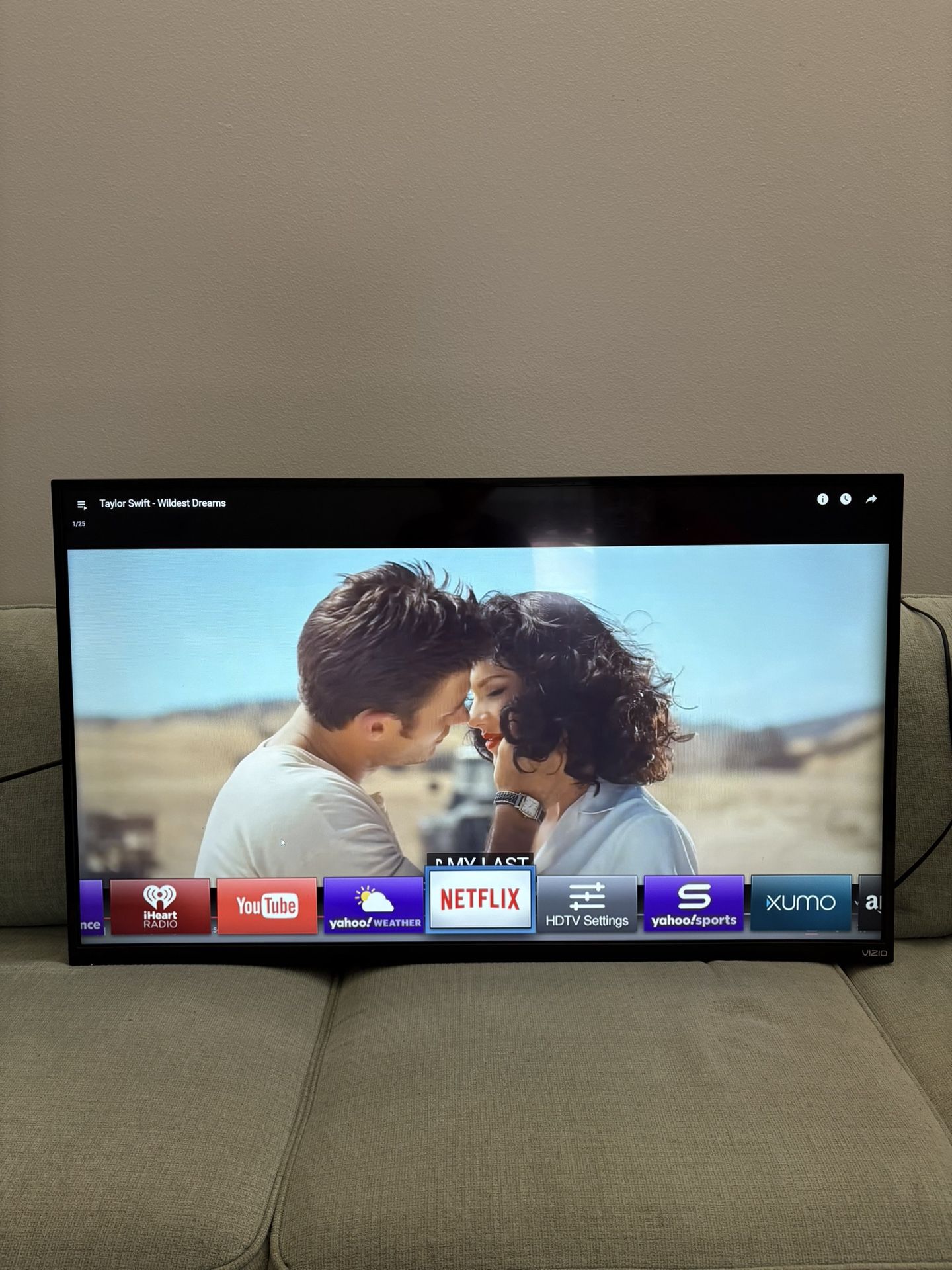 Vizio Tv 50”