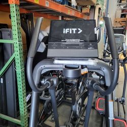 FULLERTON - 2025 Model Nordictrack X16 Elliptical cross trainer  - 1000$ 