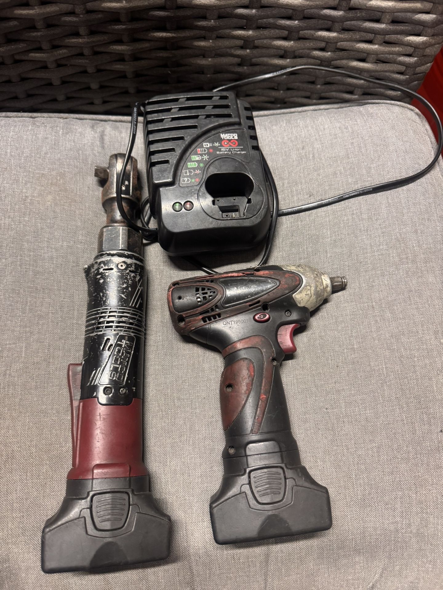 Matco tools 1/4" Impact Wrench & 1/4" Bridged Head Ratchet W/ Charger and 2 batteries 