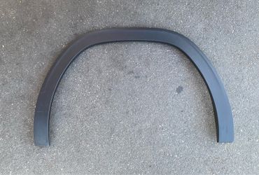 21- 25 Volkswagen Atlas fender flare trim rear right wheel arch molding (OEM)
