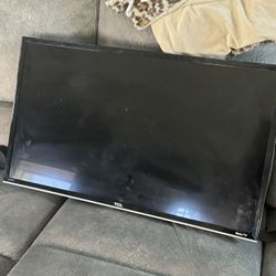 TCL Roku Tv 32in
