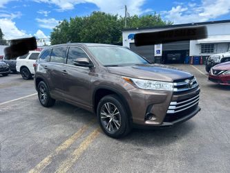 🏆🏆 2018 TOYOTA HIGHLANDER LE