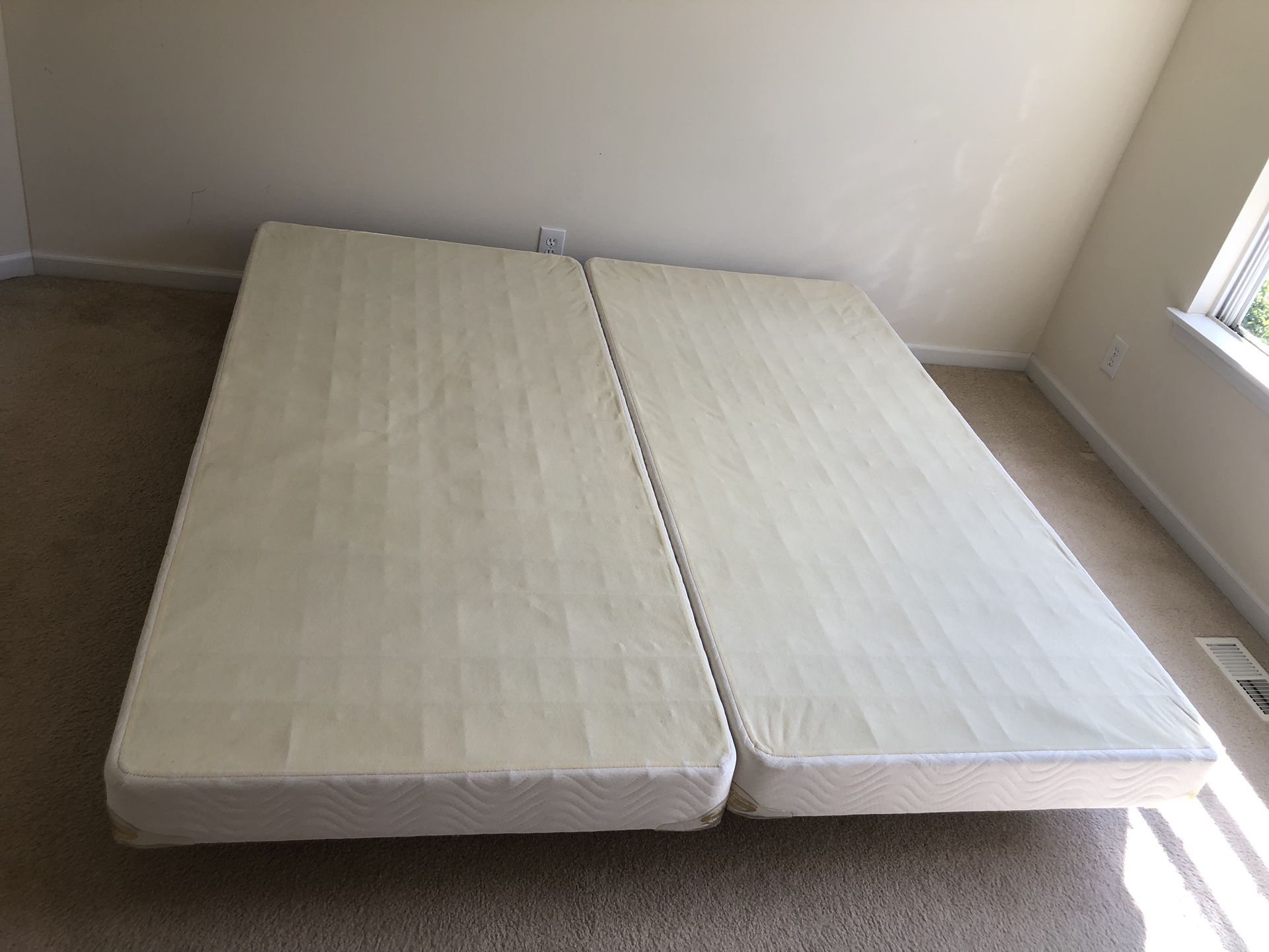 Simmons Low Profile King Mattress Box Spring