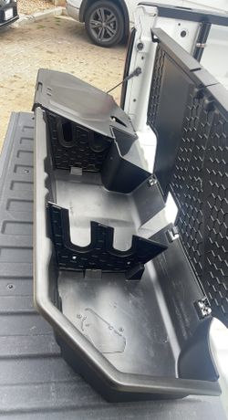 Underseat Storage Box GMC/Chevy 19-22