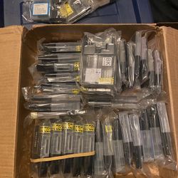 unopened ink cartridges for a Brother printer. The cartridges are compatible with multiple models including MFC-J280W, MFC-J425W, MFC-J430W, MF