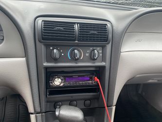2004 Ford Mustang