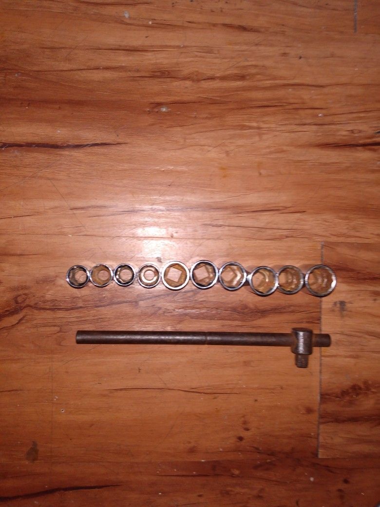 Vtg Snap On Sliding Wrench N Misc Sockets