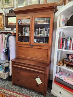 Antique Wood Secretary/Hutch/Cabinet