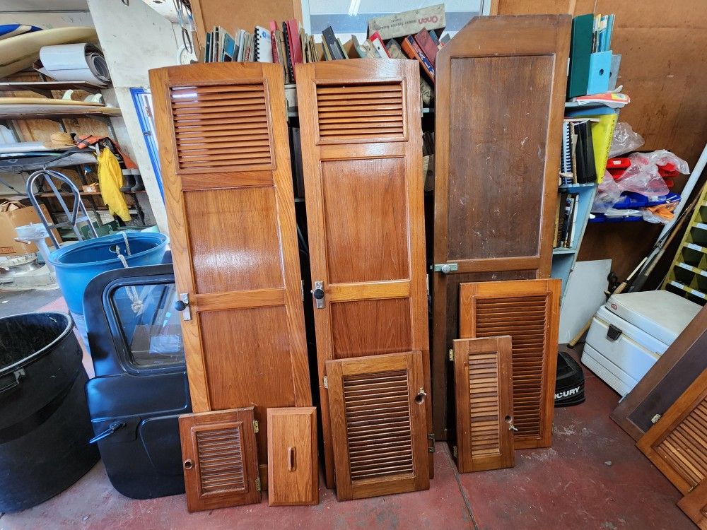 Teak And Mahogany Pieces From Antique Wood Yacht
