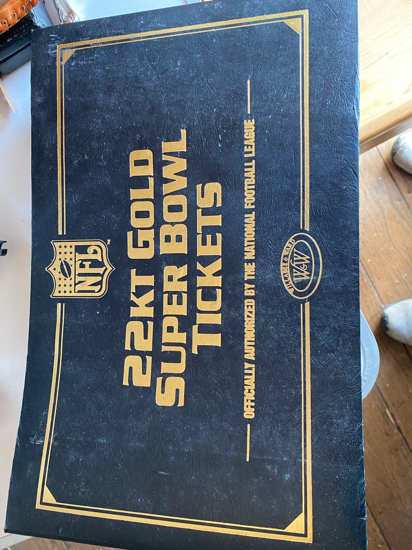 22KT Súper Bowl Tickets 15 Tickets