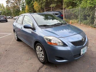 2011 Toyota Yaris