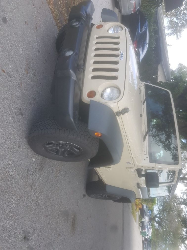 2012 JEEP WRANGLER JL SPORT 4X4 NEW TIRES, LOW MILES