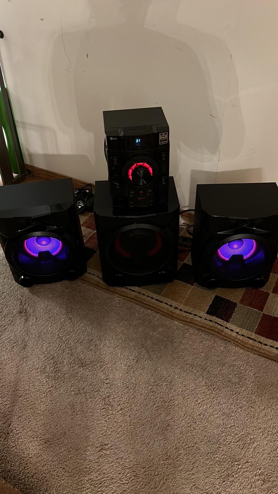 Speaker Set
