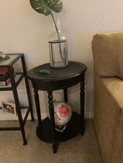 Pair of end tables