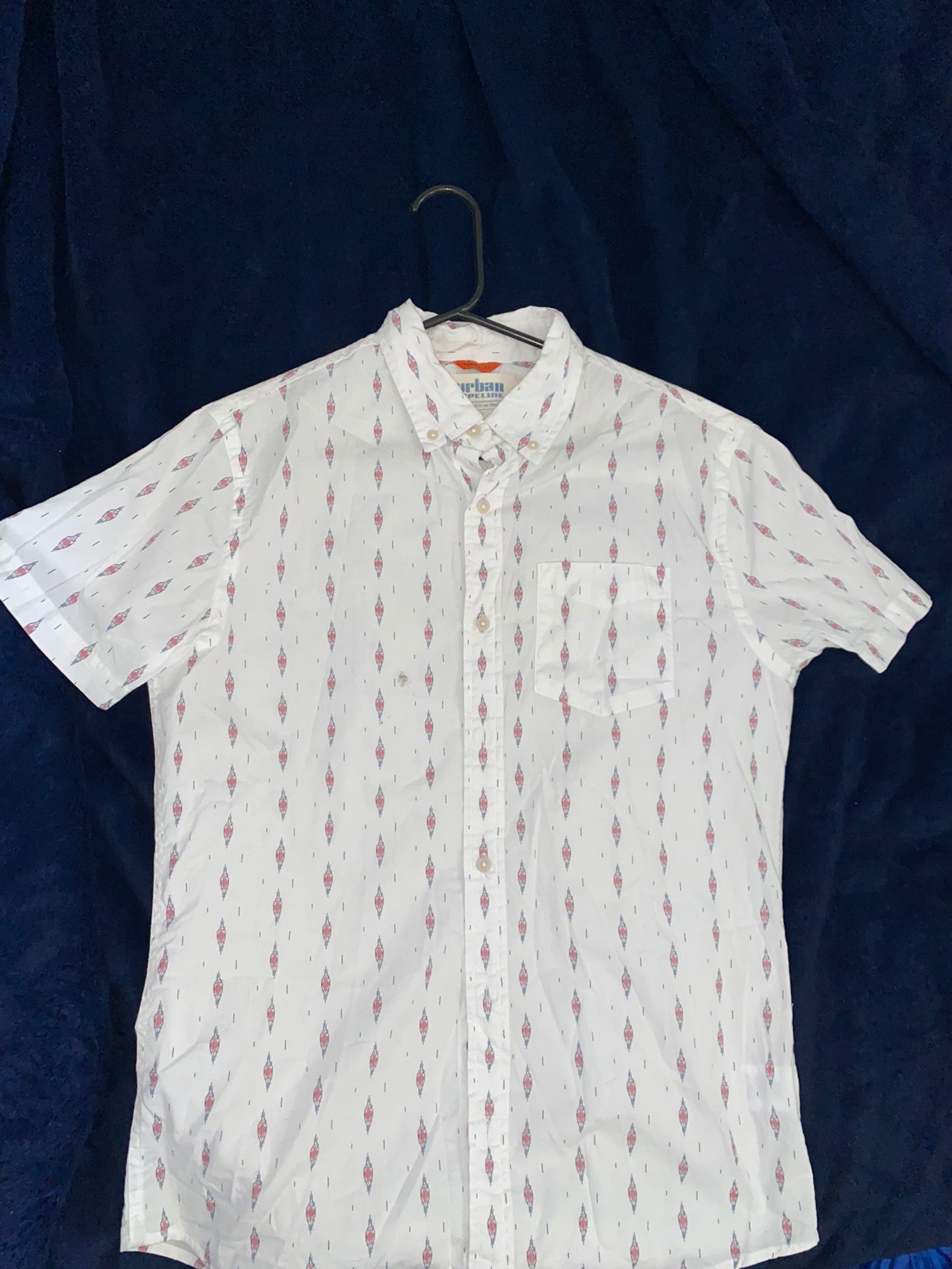 White Collar shirt 