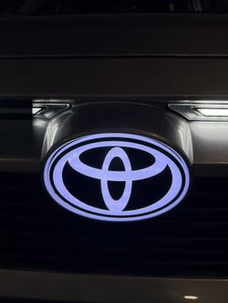 Toyota LED Embalm