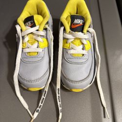 Toddler Nike Shoes Size 8C