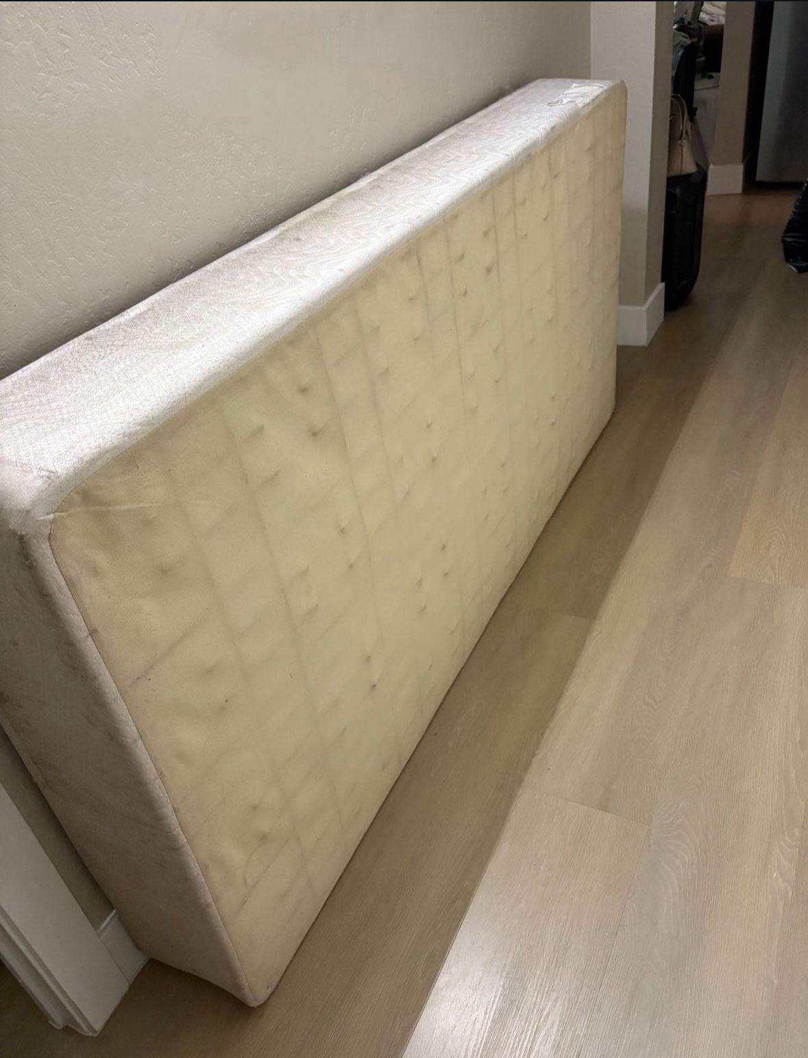 XL Box Spring