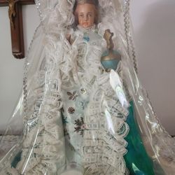 Statue