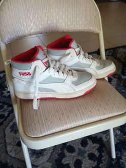 Puma tennis shoes men's size 11
