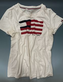 Women's USA Flag Logo T-Shirt 🇺🇸