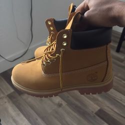 SIZE 10.5 TIMBERLANDS BRAND NEW 