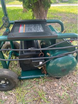 ROLAIR COMPRESSOR